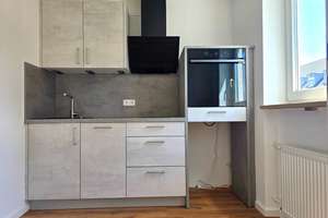 Kernsanierte 1-Zimmer-Wohnung in Traumlage am Nymphenburger Kanal – Die vollständige Adresse der Immobilie erhältst du vom Anbieter., 80639 Nymphenburg, München – Vorschaubild 2