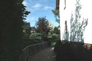 Helle 2-Zimmer Wohnung mit Laminat/ Balkon und PKW-Stellplatz zu verkaufen!! – Limbacher Straße 32, 9247 Röhrsdorf, Chemnitz – Vorschaubild 16