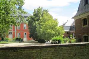 GENERATIONENHAUS MIT 3 (4) WOHNUNGEN, GROSSEM INNENHOF UND 40 M² BEFAHRBAREN HOBBYRAUM! – Rhein-Sieg-Kreis – Vorschaubild 37