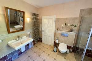 Kirchrode: 
Mediterrane Stadtvilla mit Pool auf einem Traumgrundstück – Die vollständige Adresse der Immobilie erhältst du vom Anbieter., 30559 Kirchrode, Hannover – Vorschaubild 34