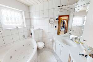 Erftstadt-Herrig! Freistehendes Einfamilienhaus mit großem Garten, Sauna und zwei Garagen (SN 4949) – Die vollständige Adresse der Immobilie erhältst du vom Anbieter., 50374 Erftstadt – Vorschaubild 10