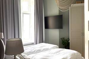 Repräsentative 6-Zimmer-Altbauwohnung in Charlottenburg – Luxuriös ausgestattet – Die vollständige Adresse der Immobilie erhältst du vom Anbieter., 14057 Charlottenburg, Berlin – Vorschaubild 3