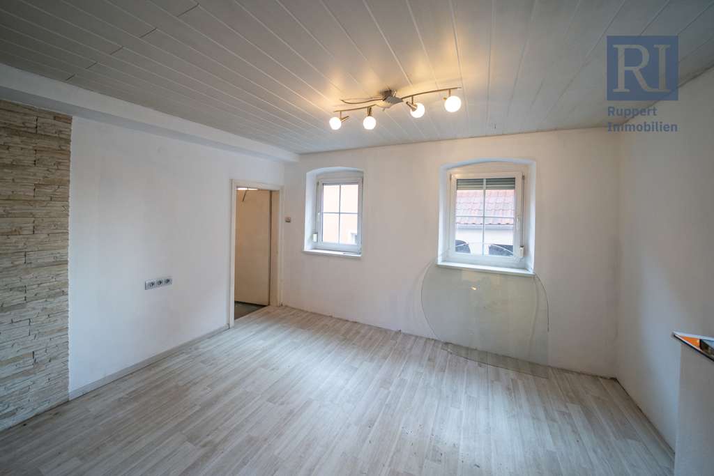 Immobilie in Marktbreit - Historisches Altstadthaus mit Entwicklungspotenzial - Bild 3