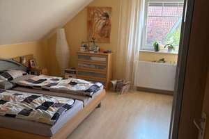 Viel Platz in dieser 4-Zimmer-Dachgeschosswohnung in Bielefeld – Die vollständige Adresse der Immobilie erhältst du vom Anbieter., 33689 Sennestadt, Bielefeld – Vorschaubild 5