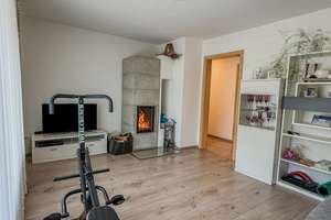 Großzügiges Haus mit 1.700 m² Grundstück, 2 Wohneinheiten und 7 Zimmern  – Die vollständige Adresse der Immobilie erhältst du vom Anbieter., 72213 Altensteig – Vorschaubild 6