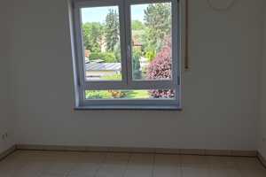 helle 3 Zi-Whg im 1. OG mit SÜD-Balkon in 5 FH, FELDMOCHING – Karlsfelder Straße 27, 80995 München – Vorschaubild 5