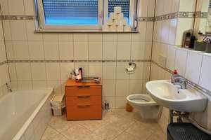 Alltagstaugliche 4-Zimmer-Wohnung in Eschborn – Bettina-von-Arnim-Straße 0, 65760 Eschborn – Vorschaubild 7
