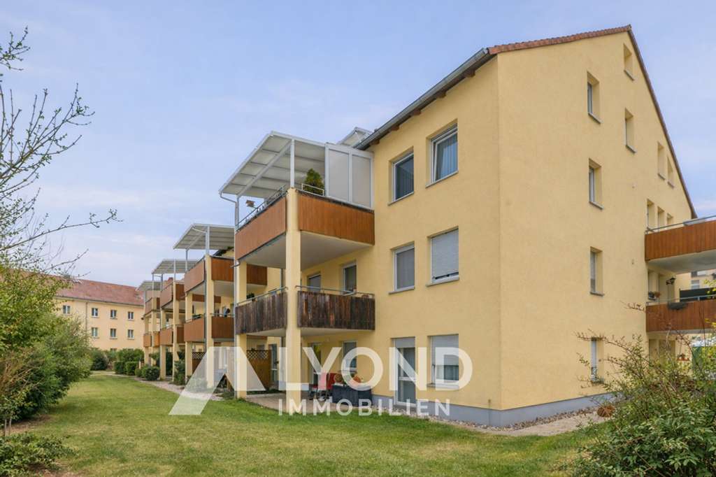 Immobilie in Wurzen - 3-Zimmer-Wohnung mit ca. 82 m² Wohnfläche und Balkon in Wurzen, renovierungsbedürftig - Bild 0