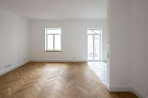 2-Zimmer-Wohnung in saniertem Altbau mit Einbauküche und Balkon zu vermieten! – Elisenstraße 31, 63741 Stadtmitte, Aschaffenburg – Vorschaubild 4