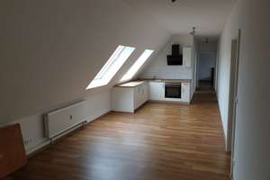 3-Zimmerwohnung mit großzügigem Wohn-/Essbereich, zentral und gepflegt