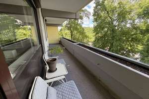 Hochwertige, komplett möblierte 2-Zimmer-Wohnung mit großem Westbalkon – sofort bezugsfertig – Burmesterstr. 4, 80939 Freimann, München – Vorschaubild 6