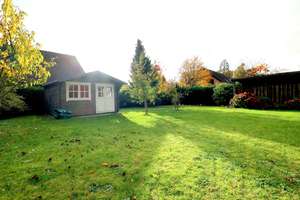 Großer Bungalow * Ihrhove-Zentrum * 6 ZKB * 5 Schlafzimmer * 3 Abstellräume * Keller * renoviert * – Die vollständige Adresse der Immobilie erhältst du vom Anbieter., 26810 Westoverledingen – Vorschaubild 7