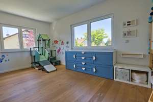 Modernes Familienzuhause mit Garten im Münchner Norden – Sperlingweg 17a, 80937 Am Hart, München – Vorschaubild 8
