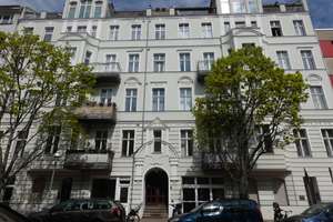 Maisonetteappartment im Stuckfassaden-Altbau Nähe Landwehrkanal