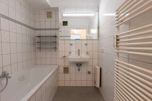 Wohnen mit Balkon und Blick ins Grüne – 3 Zimmer in Düsseldorf – 40225 Bilk, Düsseldorf – Vorschaubild 10