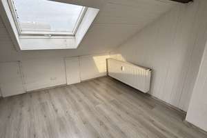 Helle 1 Zimmerwohnung | 24 m² | im schönen Duisburg-Ruhrort – Landwehrstraße 17, 47119 Ruhrort, Duisburg – Vorschaubild 3