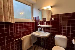 Schönes Ein- oder Zweifamilienhaus mit Pool in Benthe – Lakefeldstraße 15, 30952 Ronnenberg – Vorschaubild 13