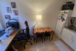 Helle 1-Zimmer-Wohnung in zentraler Lage zur Untermiete – Schillerstraße 37, 80336 Ludwigsvorstadt-Kliniken, München – Vorschaubild 3