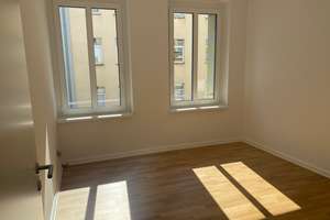 Luxuriöse 4 Raumwohnung mit Fußbodenheizung, Wanne und Dusche, Hauswirtschaftsraum, Parkett! – Jacobstraße 23, 6110 Südliche Innenstadt, Halle (Saale) – Vorschaubild 9