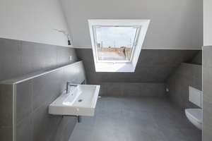 Gut ausgestattete 3 Zimmer-Wohnung mit Dachterrasse & Einbauküche  in Düsseldorf Pempelfort – Die vollständige Adresse der Immobilie erhältst du vom Anbieter., 40479 Pempelfort, Düsseldorf – Vorschaubild 16