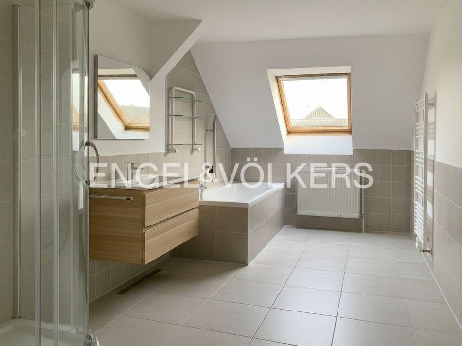 f256d4b0-3083-4cd6-beec-3b2291