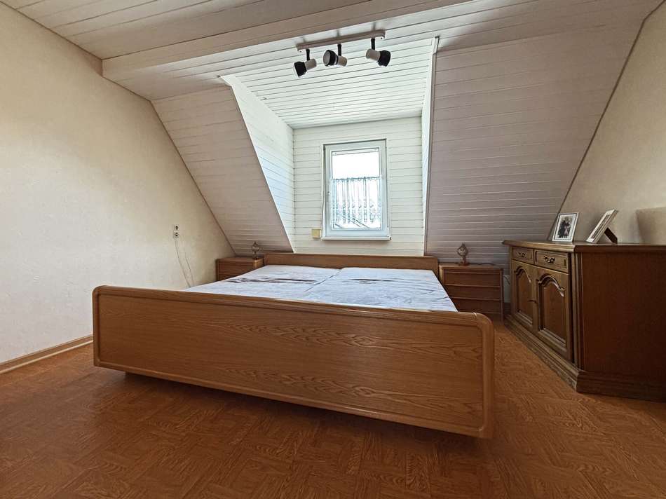 OG Schlafzimmer 1: Gemütlicher