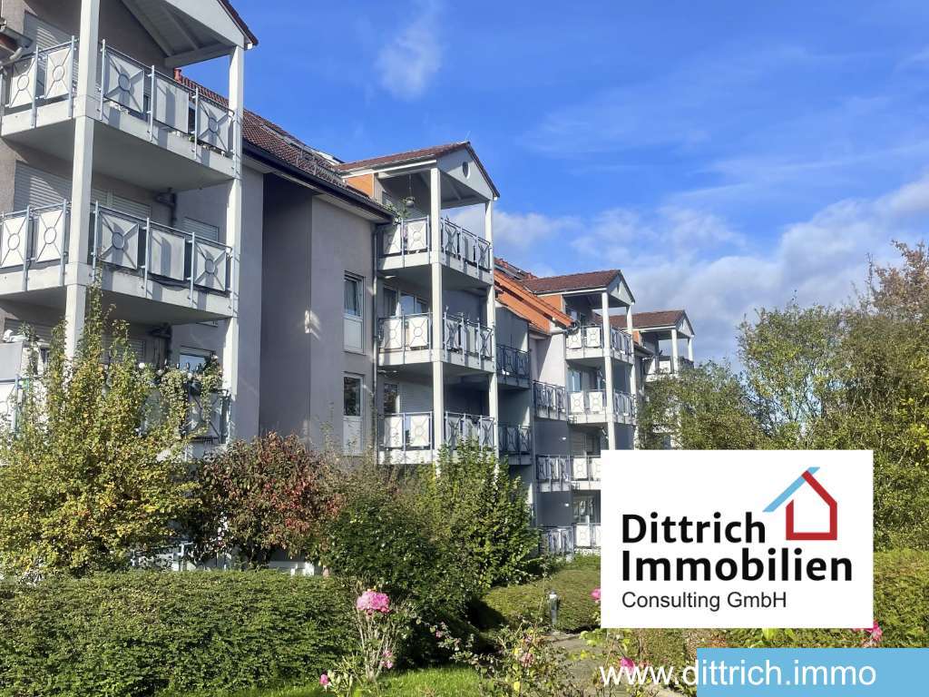 Immobilie in Pforzheim - Vermietete 1,5-Zi.-ETW. mit Duplex-Stellplatz in Pfhm-Südstadt - Bild 0