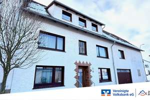Einfamilienhaus mit zusätzlicher Mieteinnahme! – Die vollständige Adresse der Immobilie erhältst du vom Anbieter., 34434 Borgentreich – Vorschaubild 1