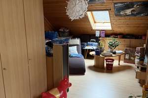 Gepflegtes Reiheneckhaus am ruhigen Stadtrand aber dennoch zentral – Die vollständige Adresse der Immobilie erhältst du vom Anbieter., 95326 Kulmbach – Vorschaubild 16