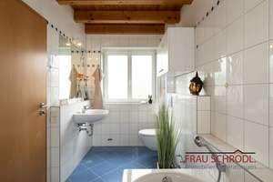 SCHÄTZELE MARKT SPECIAL
- Traumhaus in Tengen - – Die vollständige Adresse der Immobilie erhältst du vom Anbieter., 78250 Tengen – Vorschaubild 24