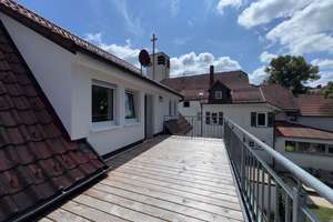 Kernsanierte Dachgeschosswohnung mit Balkon und Galerie in attraktiver Lage von Freudenstadt – Die vollständige Adresse der Immobilie erhältst du vom Anbieter., 72250 Freudenstadt – Vorschaubild 13