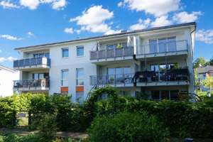 Modern geschnittene 4-Zimmer-Wohnung mit Einbauküche und Aufzug