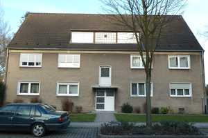 2,5 Zimmer  Dachgeschosswohnung in Gelsenkirchen Buer zu vemieten. – Mühlenstr. 120, 45896 Gelsenkirchen – Vorschaubild 2