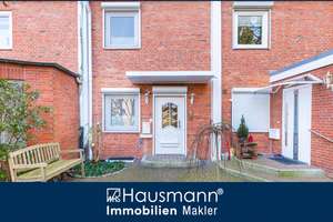 Attraktives, vermietetes Reihenhaus in ruhiger Wohnlage von Hamburg-Langenhorn!