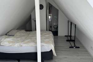 Möblierte 3-Zimmer-Wohnung mit Balkon und kostenlosen Parkplätzen – Bredelaerstraße 39, 40474 Lohausen, Düsseldorf – Vorschaubild 11