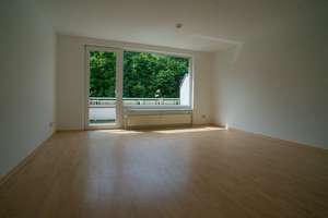 Großzüg, modern, großer Balkon (Sonnenmarkise), vollständig renoviert, hervorragende Wärmedämmung – Naumburgstraße 5, 38124 Heidberg-Melverode, Braunschweig – Vorschaubild 5