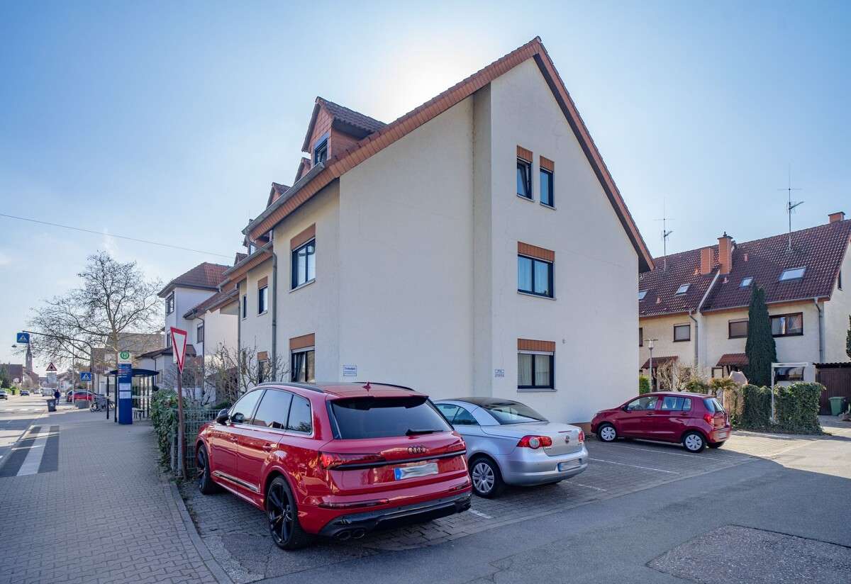 Wohnen mit Wohlfühlfaktor: Gepflegte Dachgeschosswohnung mit Kamin & Dachterrasse, Rhein Neckar Kreis – Bild 3