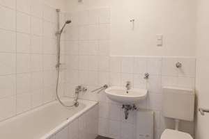 Frisch renoviert: 2-Zimmer-Wohnung in Krefeld – Bückerfeldstraße 2, 47803 Benrad-Nord, Krefeld – Vorschaubild 6