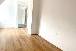 Freistehendes Einfamilienhaus Garten, Garage Nürnberg-Katzwang provisionsfrei sofort bezugsfrei – Donizettistraße 38 Katzwang, 90453 Katzwang, Reichelsdorf Ost, Reichelsdorfer Keller, Nürnberg – Vorschaubild 9