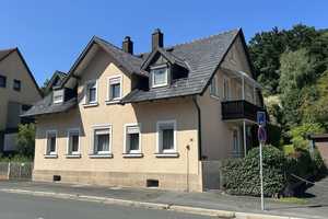 Großes Wohnhaus in bevorzugter Stadtlage! – Kulmbach (Kreis) – Vorschaubild 2