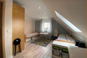 Ein Zuhause für Generationen – modernes Zweifamilienhaus mit großem Garten, Kamin und Südwestterrass – Die vollständige Adresse der Immobilie erhältst du vom Anbieter., 25421 Pinneberg – Vorschaubild 12