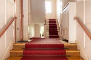 Eine 3,5 bzw 4 Zimmer Wohnung in gepflegter Altbau, saniert 2022, Schlafzimmern zum ruhigen Innenhof – Reichstrasse 30, 14055 Westend, Berlin – Vorschaubild 14