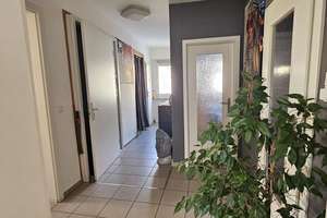 Property thumbnail 9