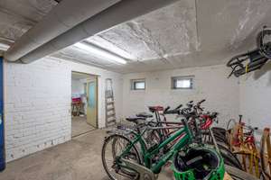 Bezugsfreie 4-Zimmer-Wohnung mit Einbauküche und zwei Balkonen in ruhiger, grüner Lage in Babelsberg – Die vollständige Adresse der Immobilie erhältst du vom Anbieter., 14482 Babelsberg Süd, Potsdam – Vorschaubild 10