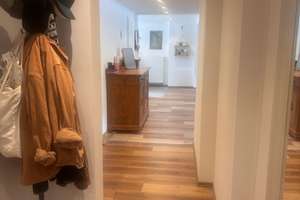 Stilvolle, in 2018 kernsanierte DG-Wohnung mit offener Küche, Balkon +  2 Bädern in attraktiver Lage – 45147 Holsterhausen, Essen – Vorschaubild 10
