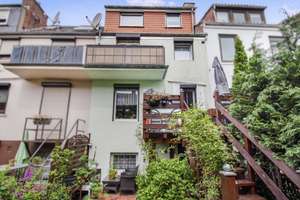 Viel Platz für die ganze Familie - modernes Reihenmittelhaus mit Garten und ausgebautem Dachgeschoss – Die vollständige Adresse der Immobilie erhältst du vom Anbieter., 28237 Gröpelingen (Ortsteil), Bremen – Vorschaubild 2