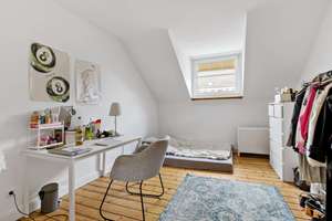 Gut vermietete Wohnung in zentraler Lage von Düsseldorf