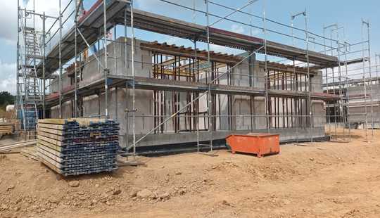 Bild von Baubeginn von 6 modernen Doppelhaushälften in Friedrichsdorf erfolgt