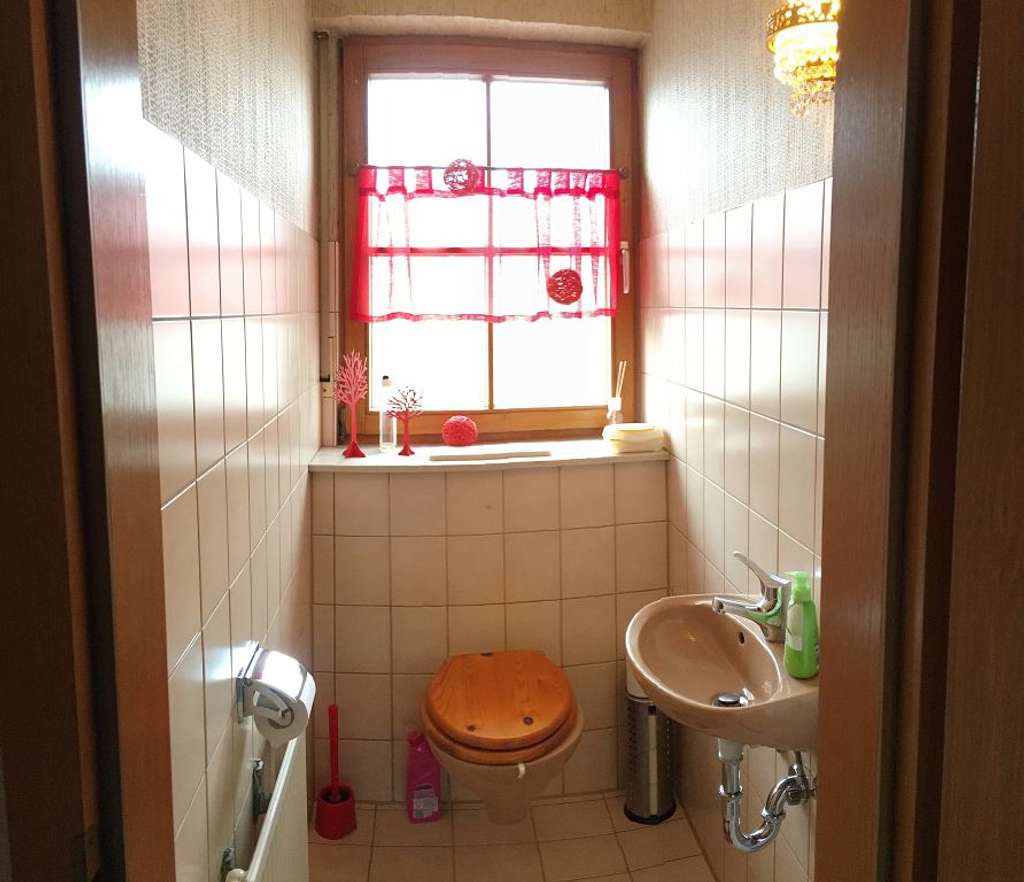 Immobilie in Donzdorf - Die solide Kapitalanlage: 3-Zimmer-Dachgeschosswohnung in Donzdorf - Bild 4
