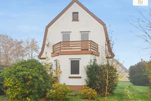 Charmantes freistehendes modernisiertes Einfamilienhaus oder Ferienhaus /360 Gradrundgang – Die vollständige Adresse der Immobilie erhältst du vom Anbieter., 21785 Belum – Vorschaubild 1